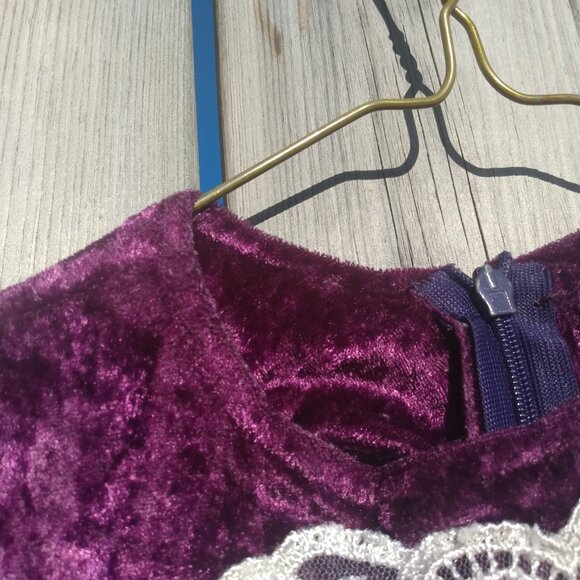 Vintage Baby Girls Dress Purple Crushed Velour Lace Applique - Picture 11 of 16